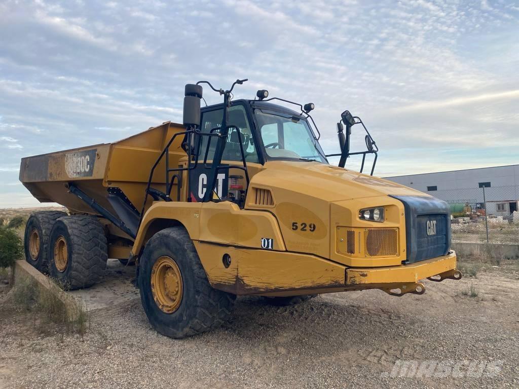 CAT 730 C Karjeriniai savivarčiai