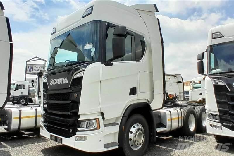 Scania R560 Kita