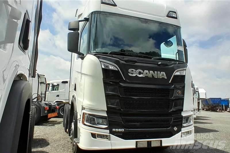 Scania R560 Kita