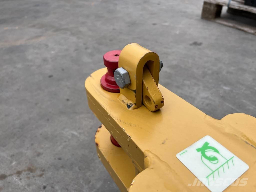 CAT D6R / D6T Zugmaul Kiti naudoti statybos komponentai