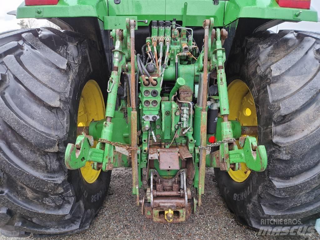 John Deere 7700 Traktoriai