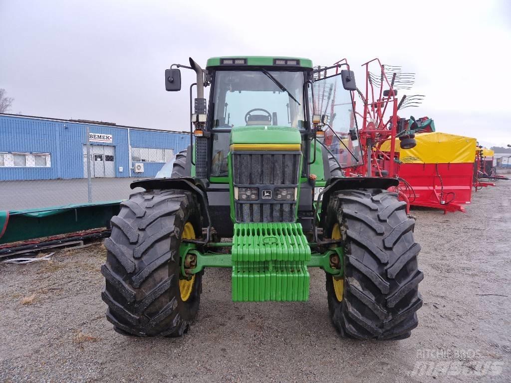John Deere 7700 Traktoriai