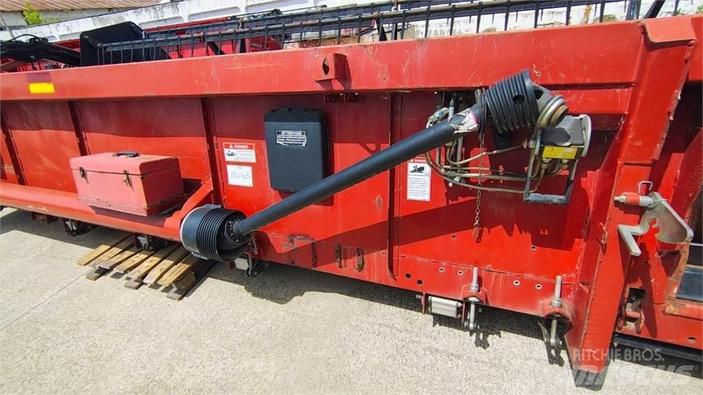 Case IH 3020 Medžių kirtimo mašinų darbinės galvos