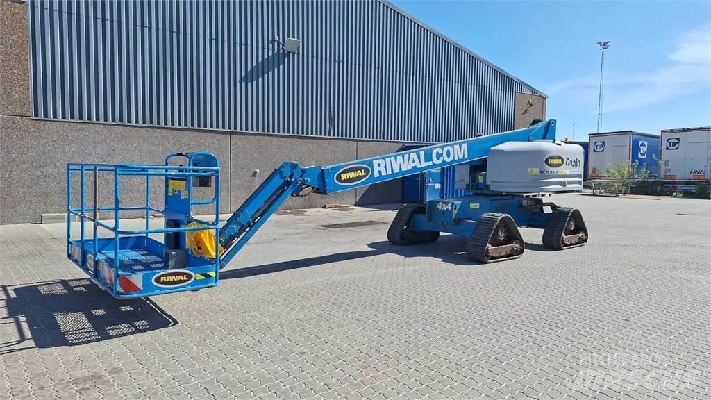 Genie S45TRAXG Kiti keltuvai ir platformos