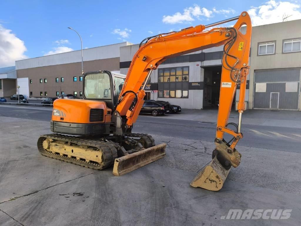 Doosan DX 85 R-3 Vidutinės galios ekskavatoriai 7-12 t