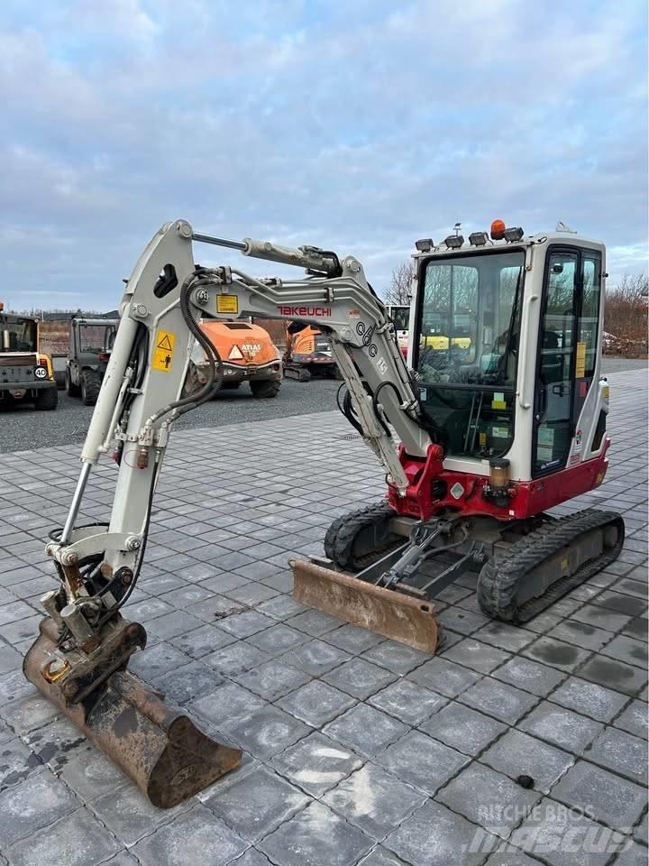 Takeuchi TB 225 Mini ekskavatoriai < 7 t