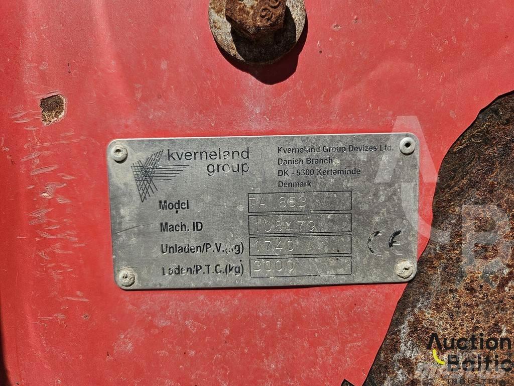 Kverneland TA 853 Ryšulių smulkinimo, pjaustymo ir išvyniojimo įrenginiai