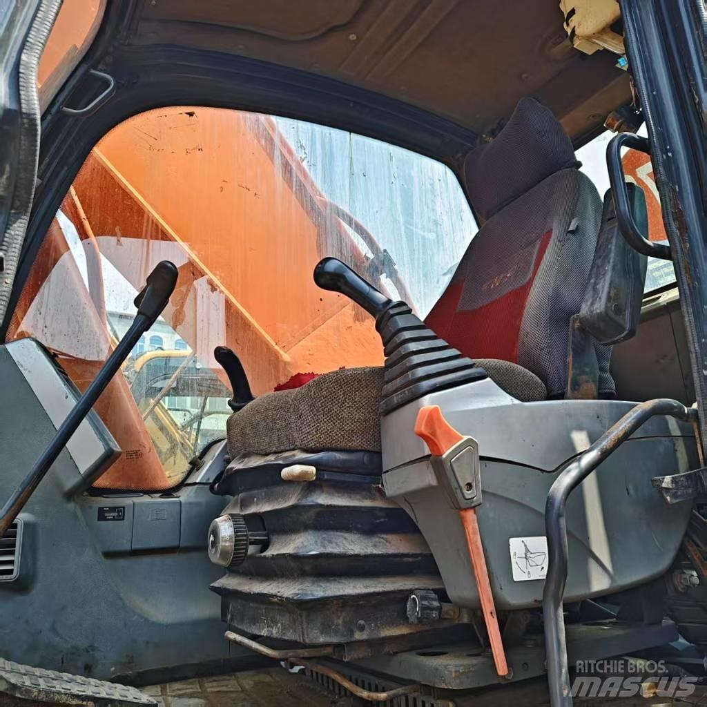 Doosan DX 300 Vikšriniai ekskavatoriai