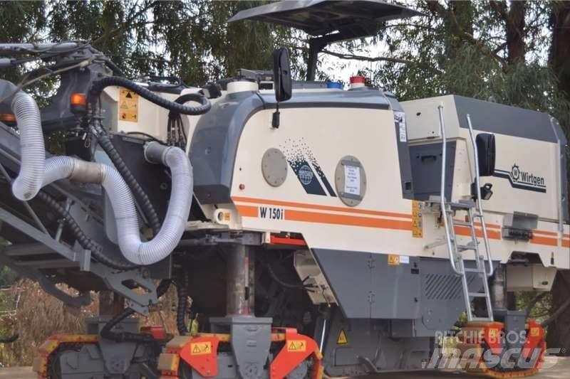 Wirtgen W150 Kita