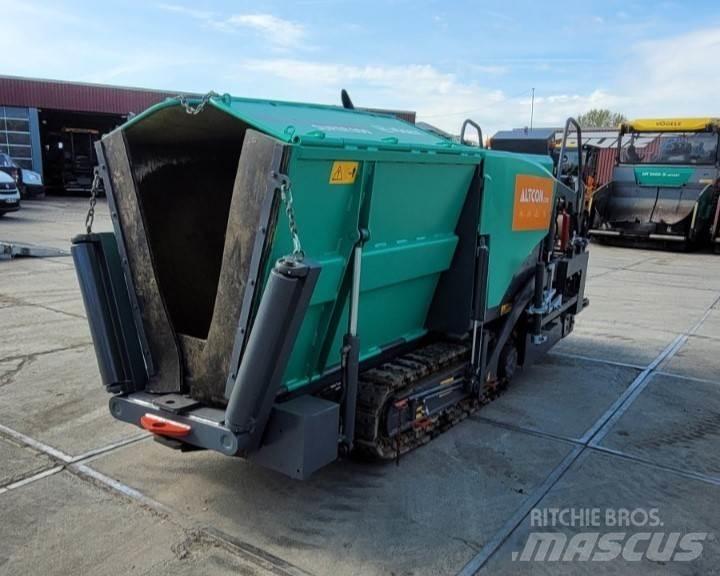 Vögele SUPER 800 Asfalto klotuvai