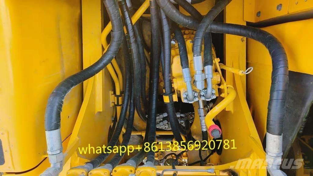 Komatsu PC 240-8 Vidutinės galios ekskavatoriai 7-12 t