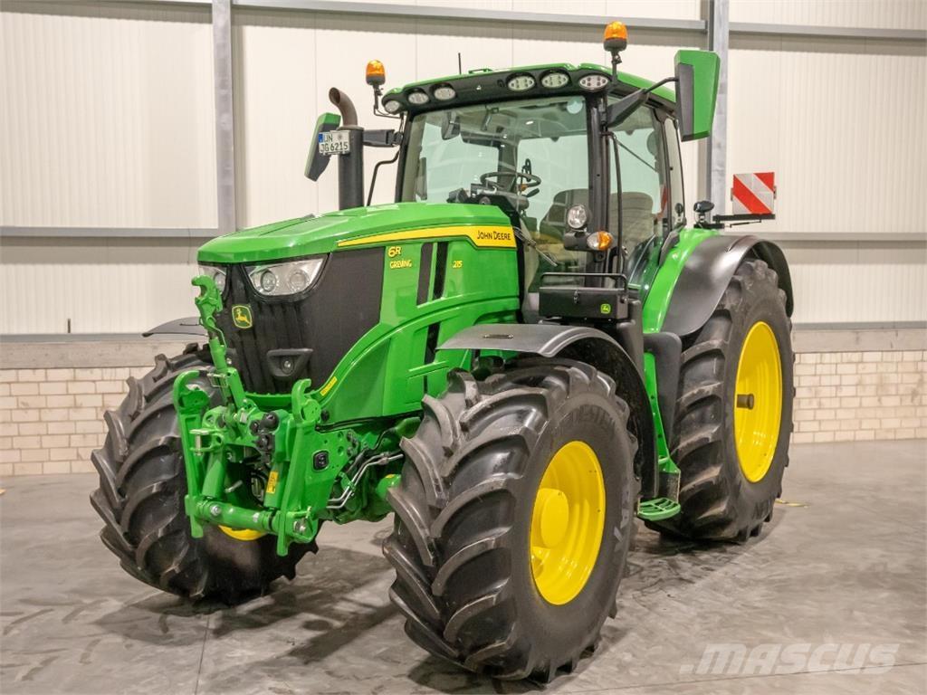 John Deere 6R215 Traktoriai