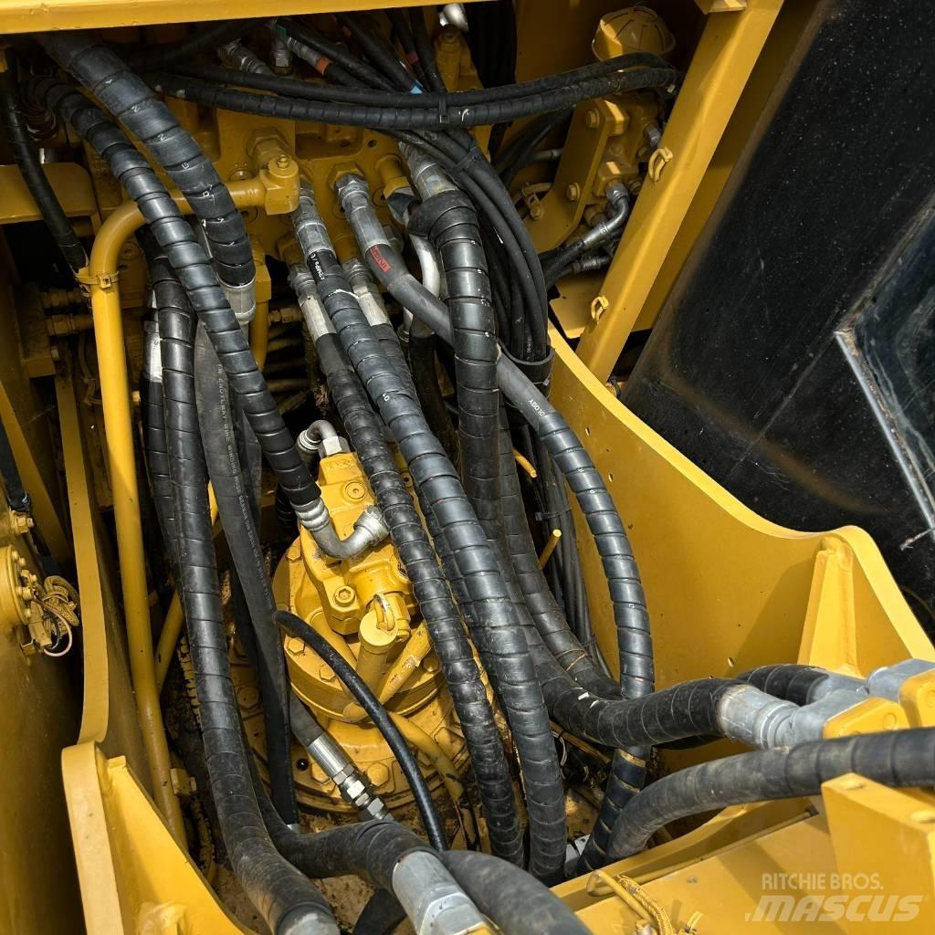CAT 315 D Vikšriniai ekskavatoriai