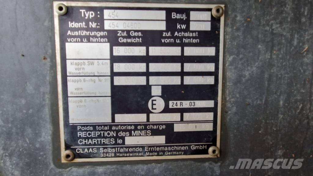 CLAAS lexion 460 Derliaus nuėmimo kombainai