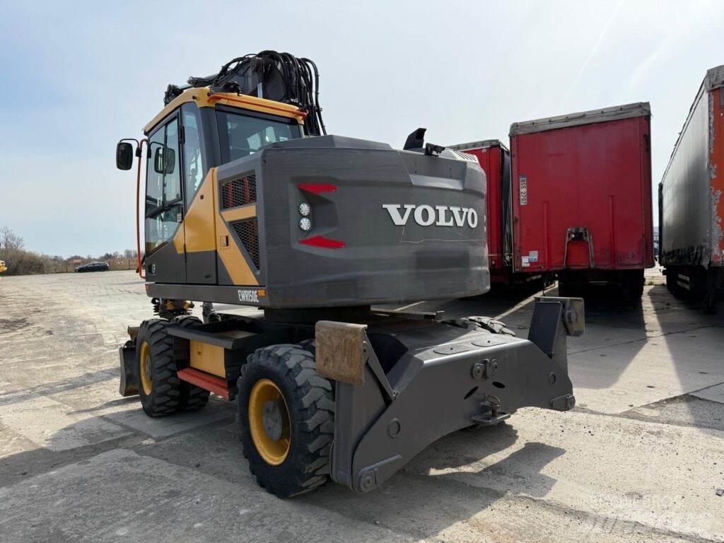 Volvo EWR150E Ratiniai ekskavatoriai
