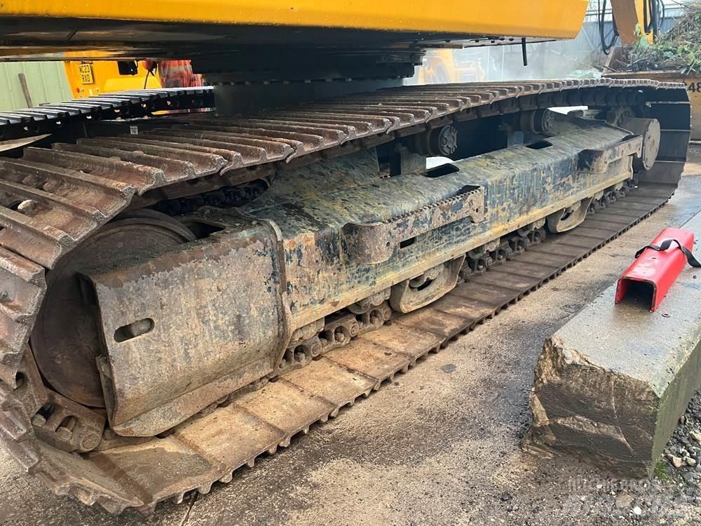 JCB 220 X Series Vikšriniai ekskavatoriai