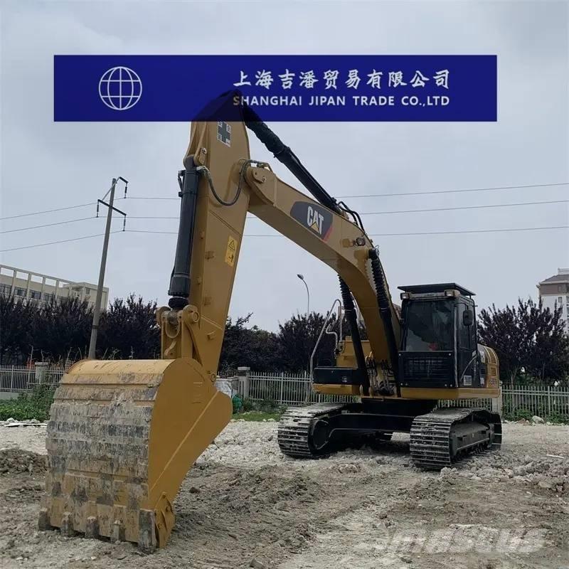 CAT 324 D Vikšriniai ekskavatoriai