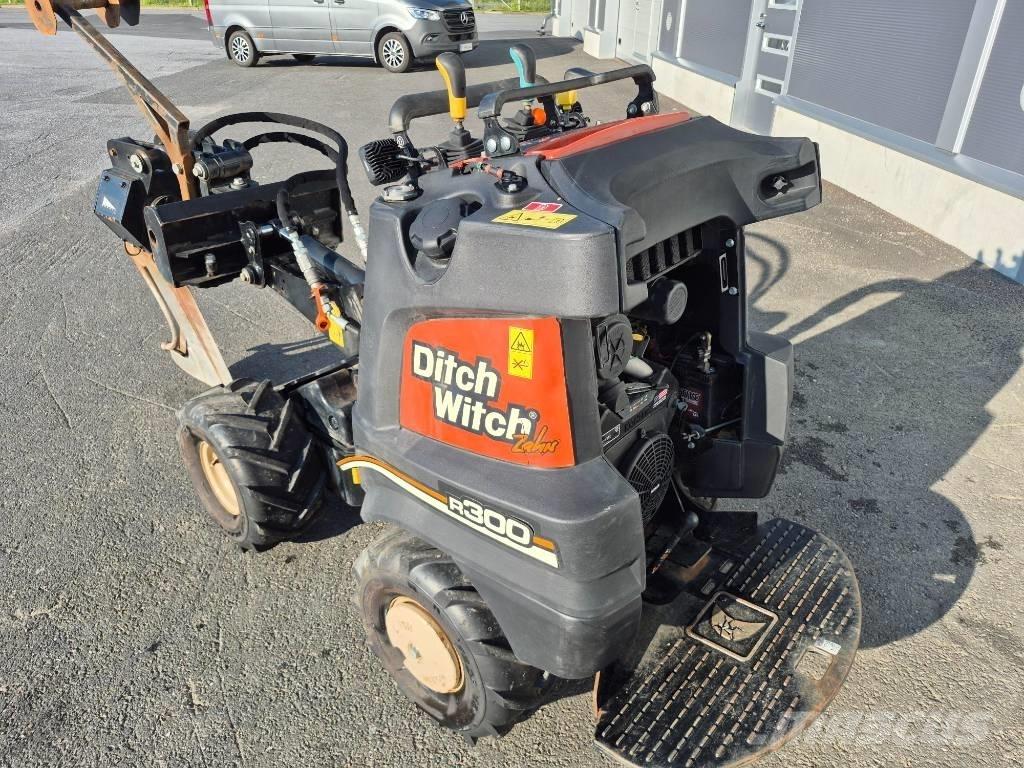 Ditch Witch R300 Tranšėjų ekskavatoriai