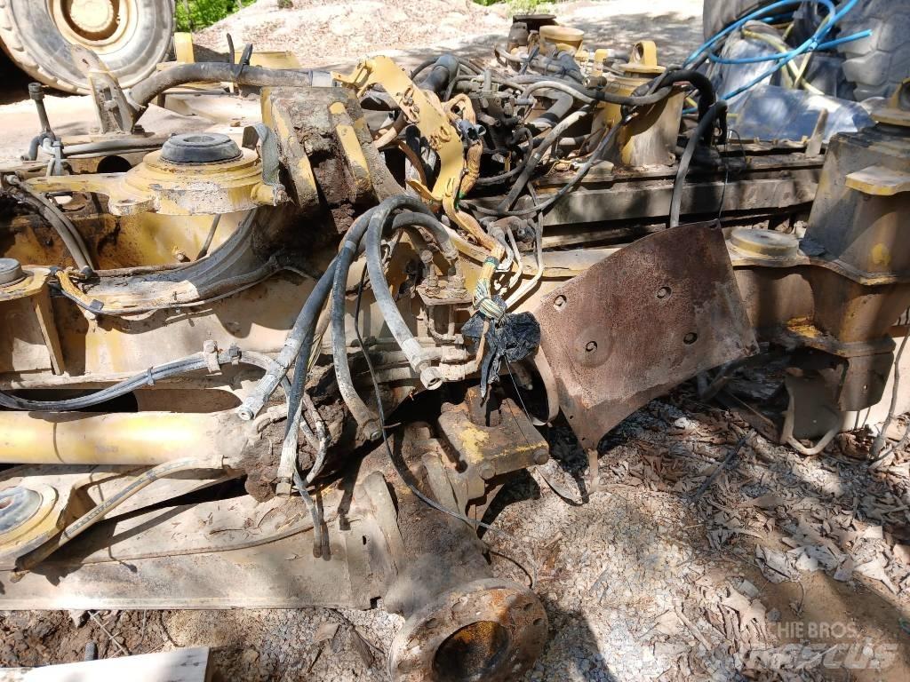 CAT 730 Karjeriniai savivarčiai