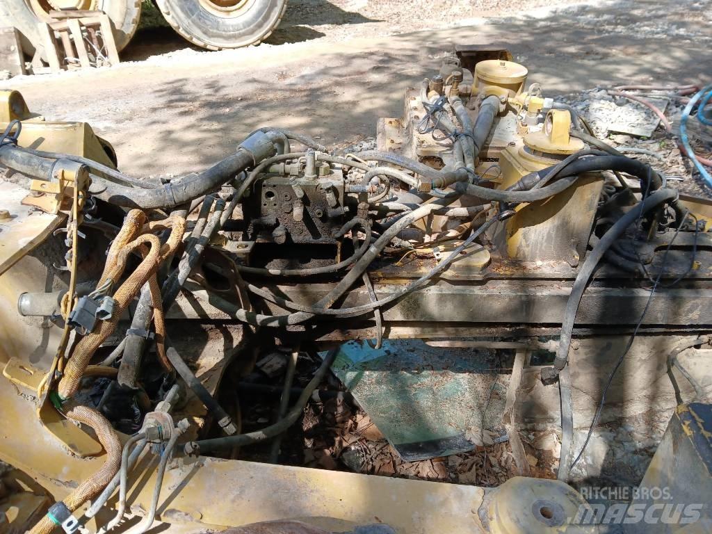 CAT 730 Karjeriniai savivarčiai