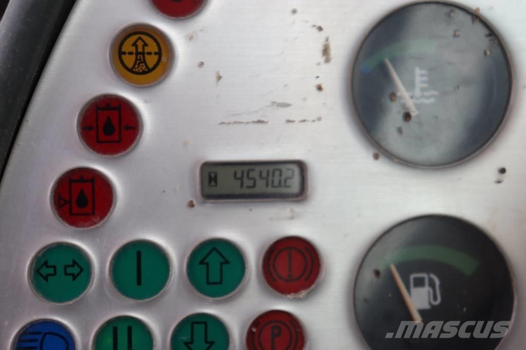 Terex TW 85 Ratiniai ekskavatoriai