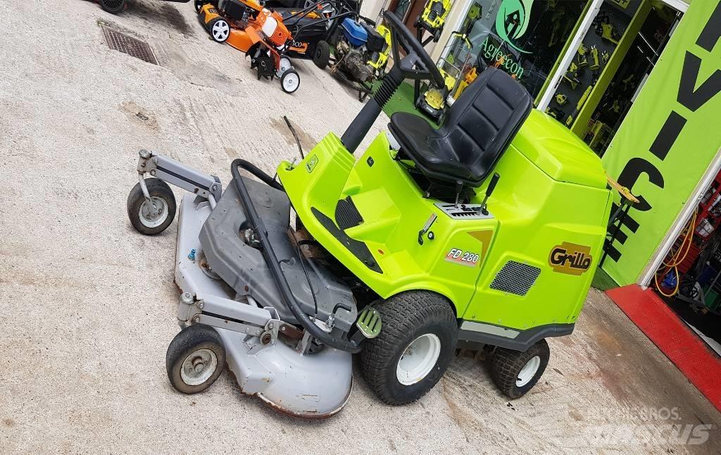 Grillo FD 280 Sodo traktoriukai-vejapjovės