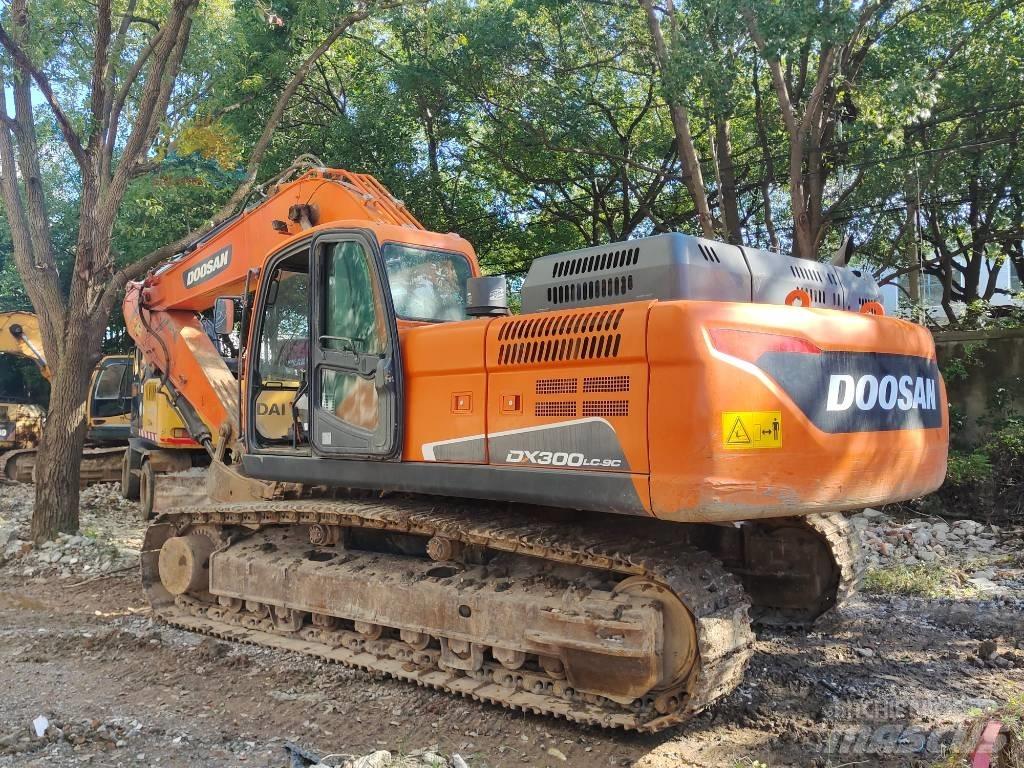 Doosan DX 300 LC Vikšriniai ekskavatoriai