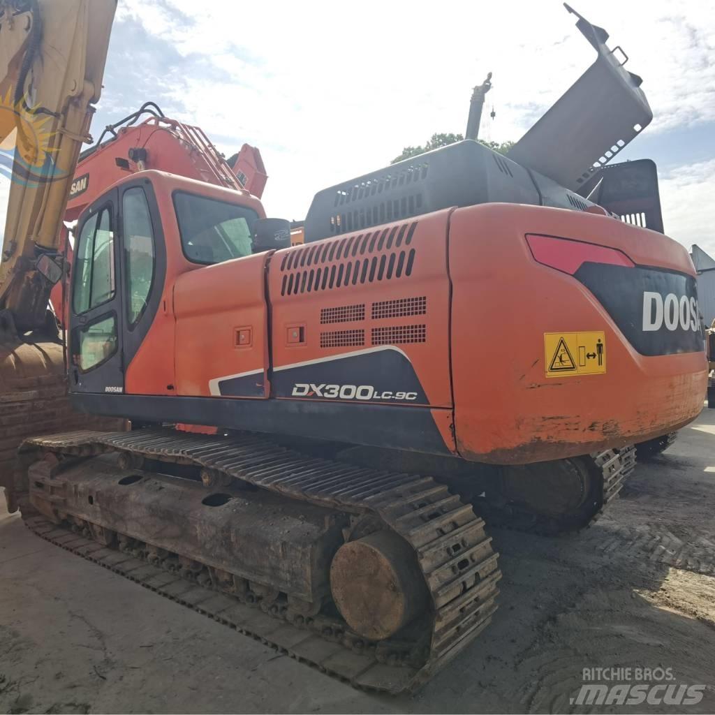Doosan DX 300 LC Vikšriniai ekskavatoriai
