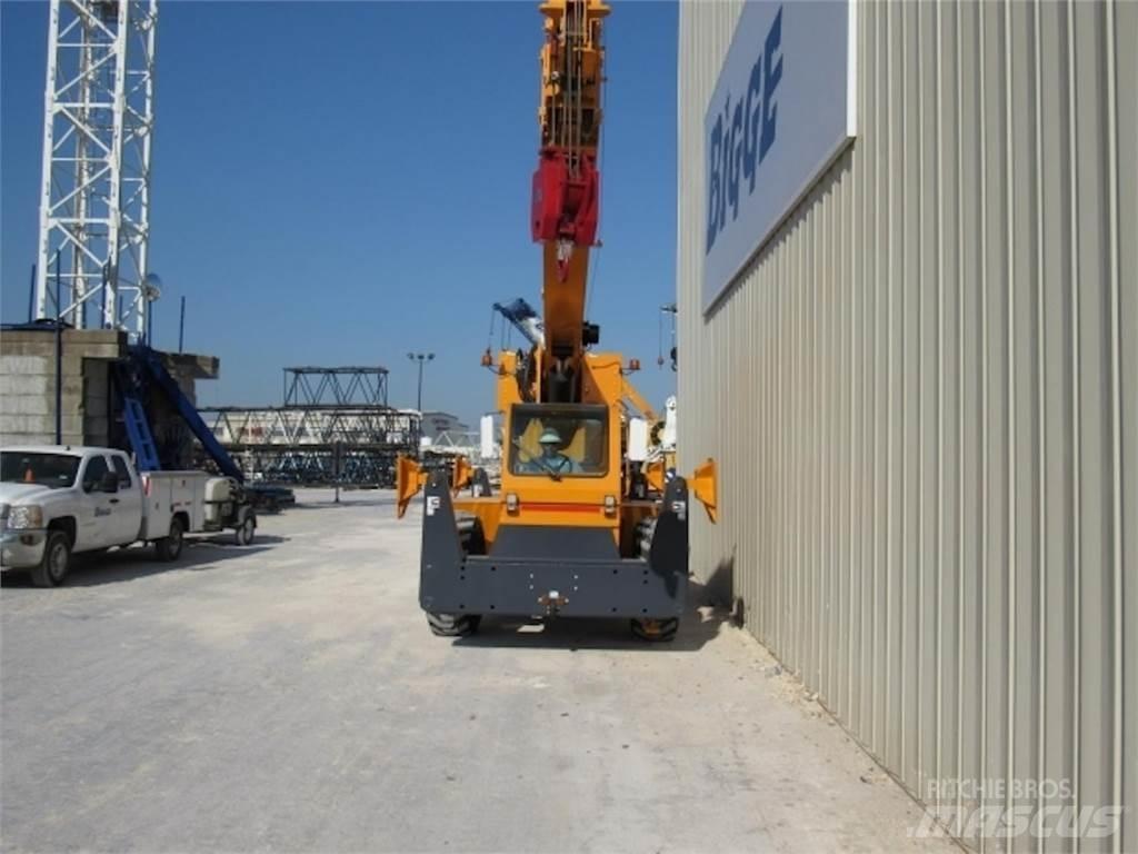 Broderson RT-400 Neapdoroto reljefo kranai