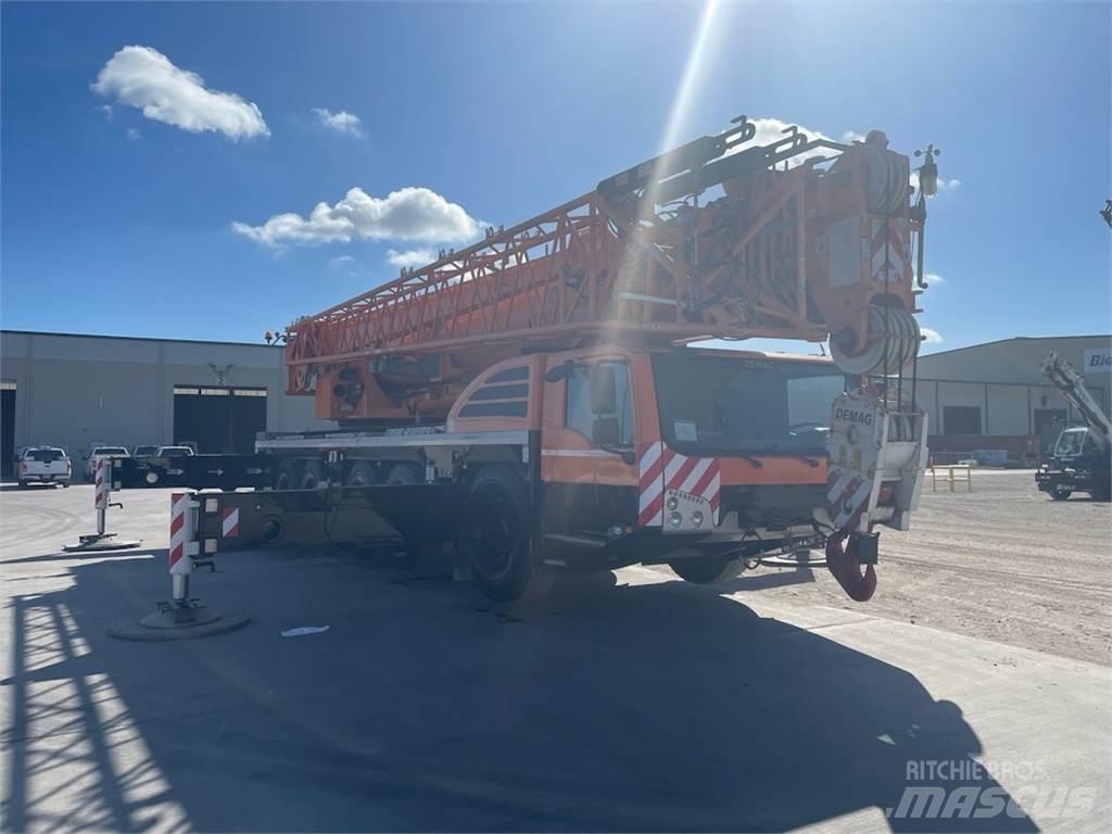 Demag AC 250-5 Visureigiai kranai