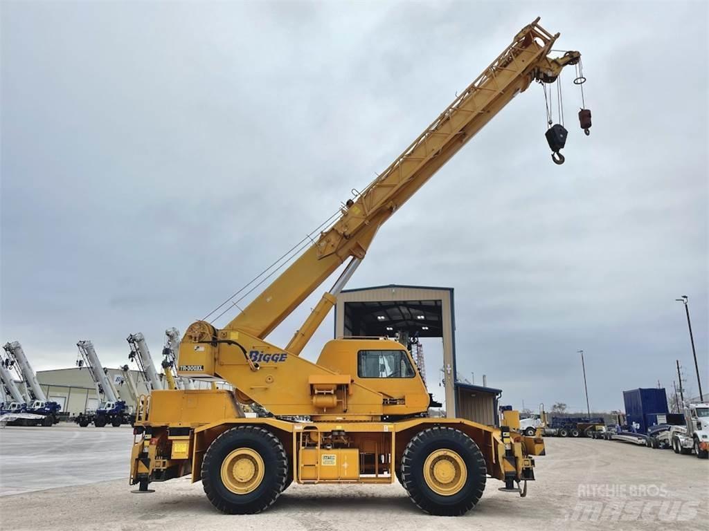 Tadano TR-300 Neapdoroto reljefo kranai