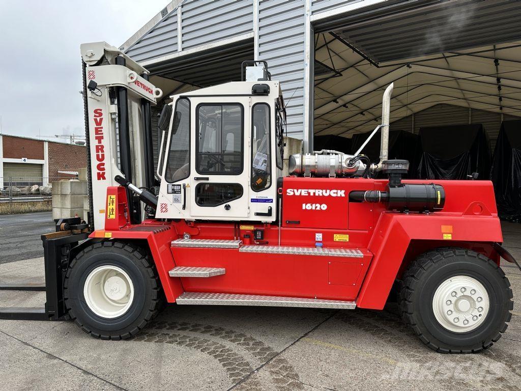 Svetruck 16120-38 Dyzeliniai krautuvai