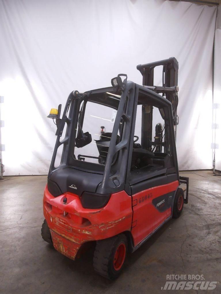 Linde E30L-01 Elektriniai šakiniai krautuvai