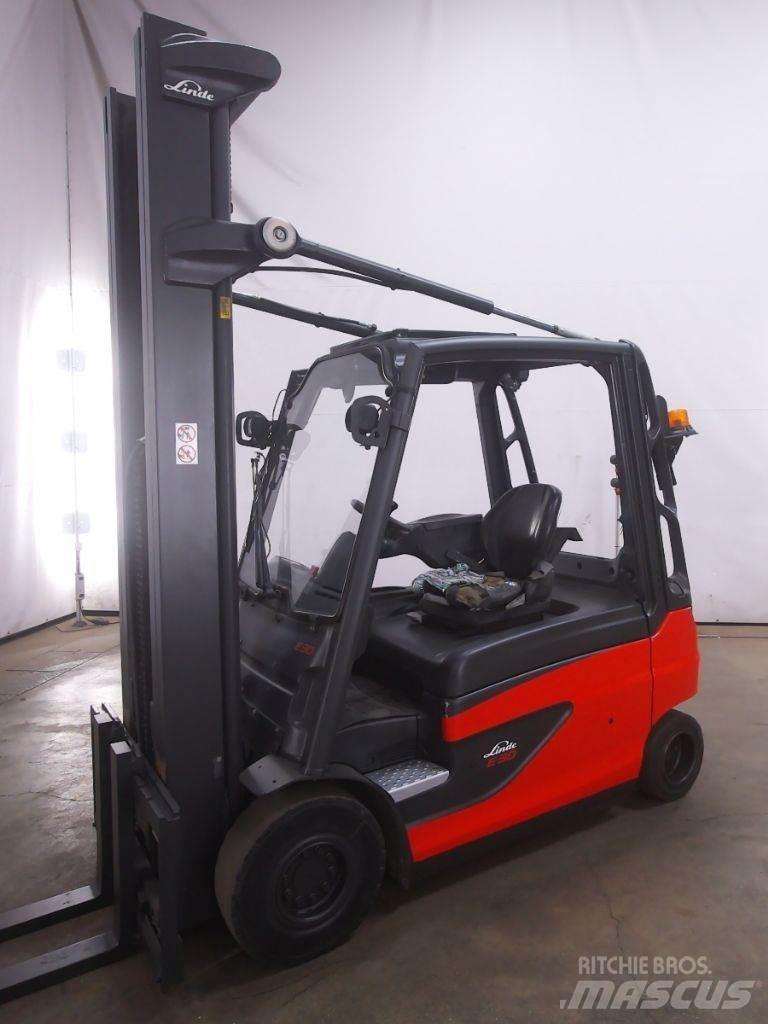 Linde E30L-01 Elektriniai šakiniai krautuvai