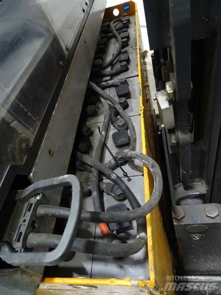 Still FM-X17 Šakiniai krautuvai su prailgintu keltuvu