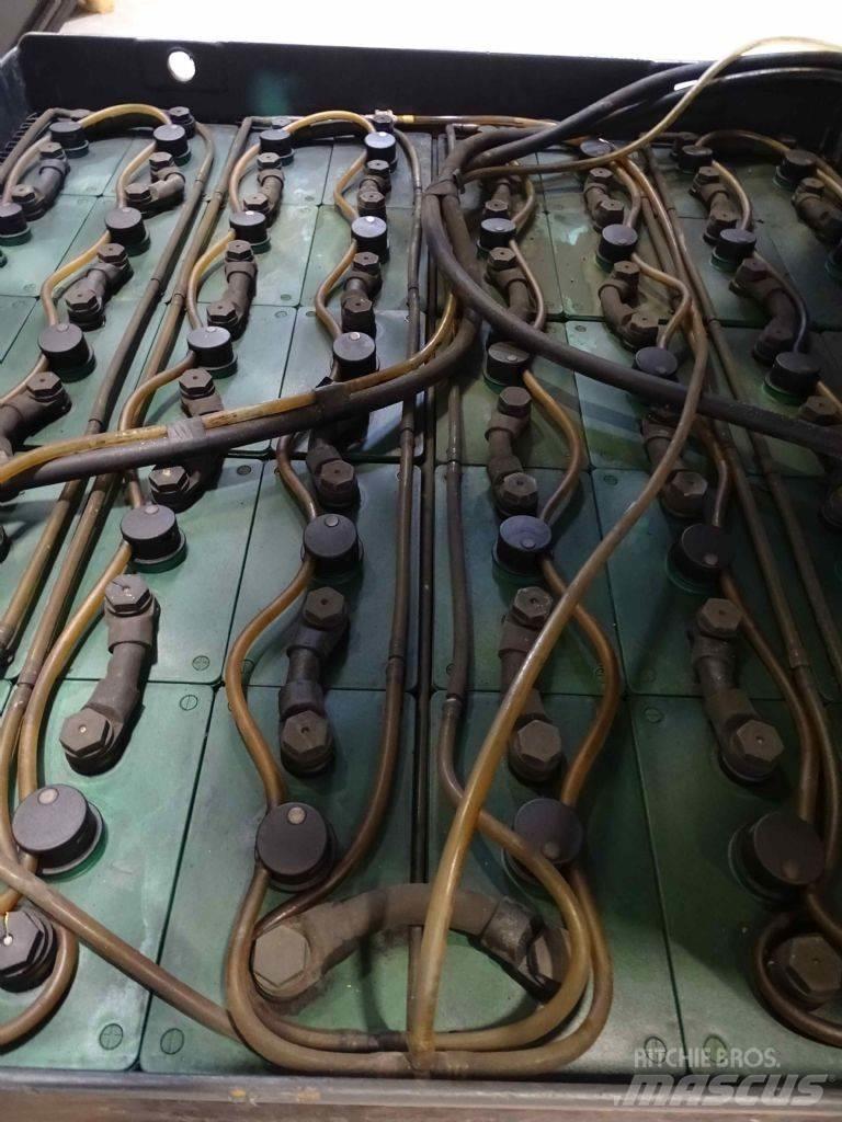 Still R60-40 Elektriniai šakiniai krautuvai