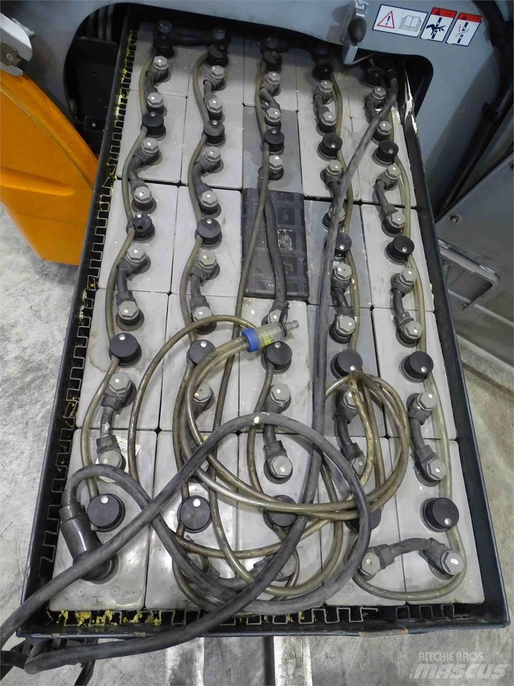 Still RX20-14 Elektriniai šakiniai krautuvai