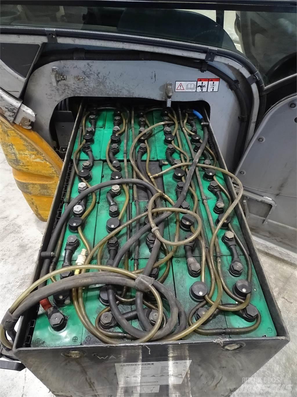 Still RX20-15 Elektriniai šakiniai krautuvai