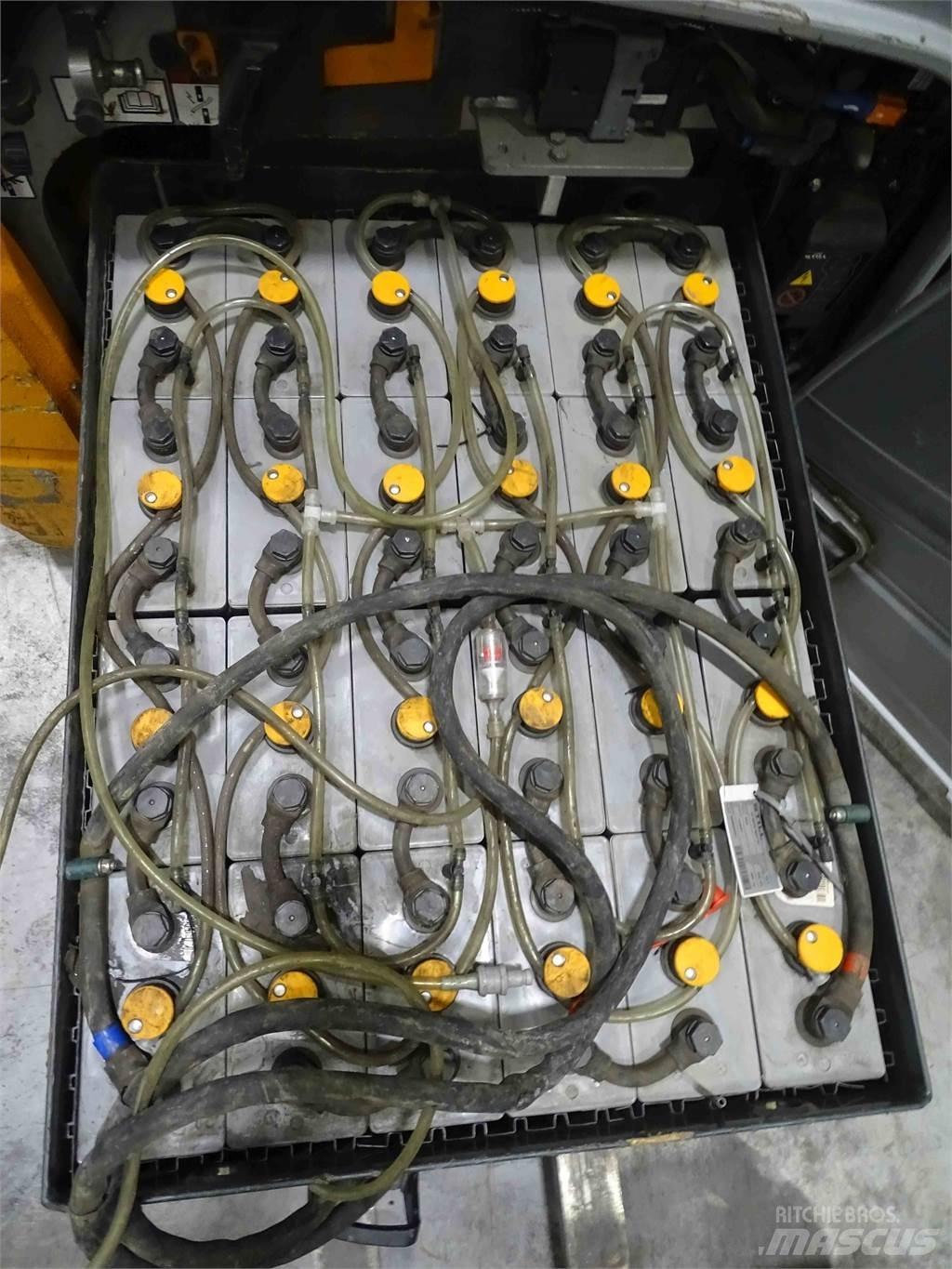 Still RX20-16 Elektriniai šakiniai krautuvai