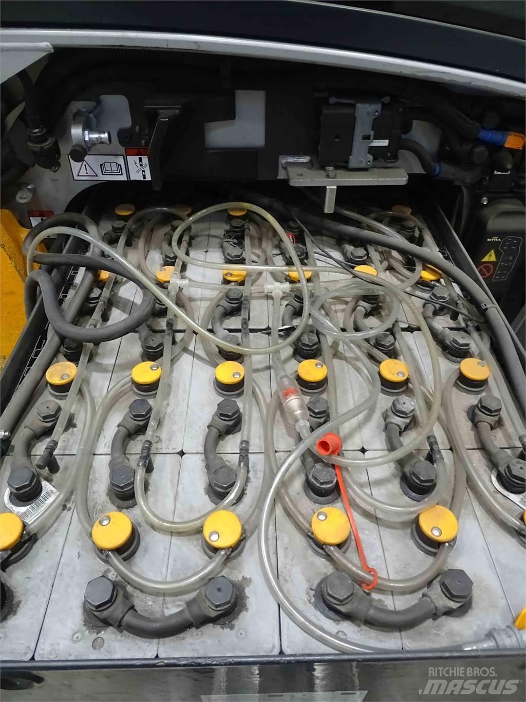 Still RX20-16 Elektriniai šakiniai krautuvai
