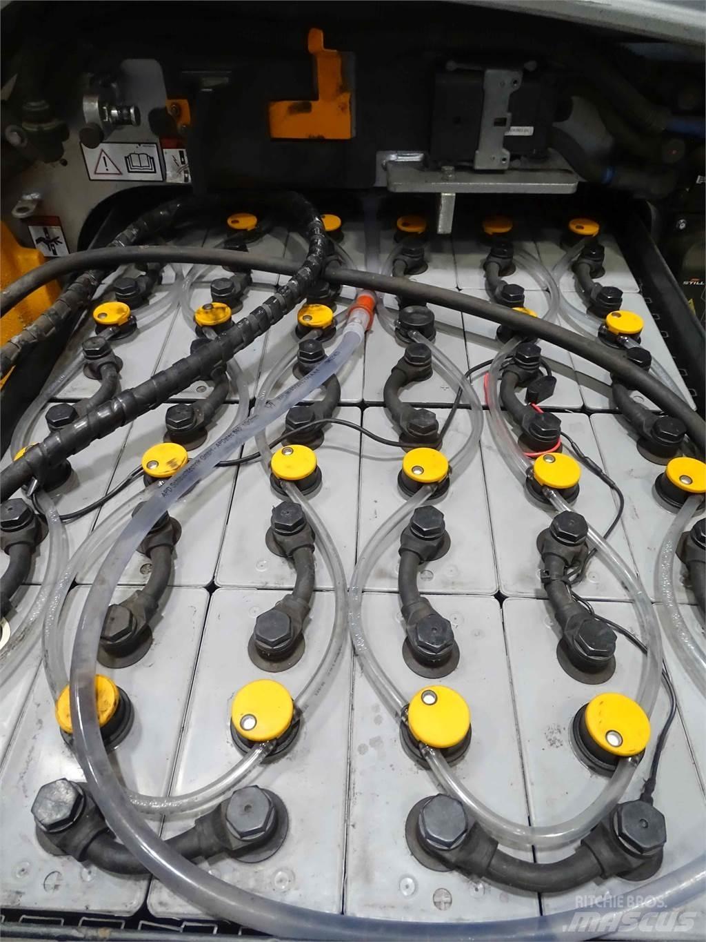 Still RX20-16 Elektriniai šakiniai krautuvai