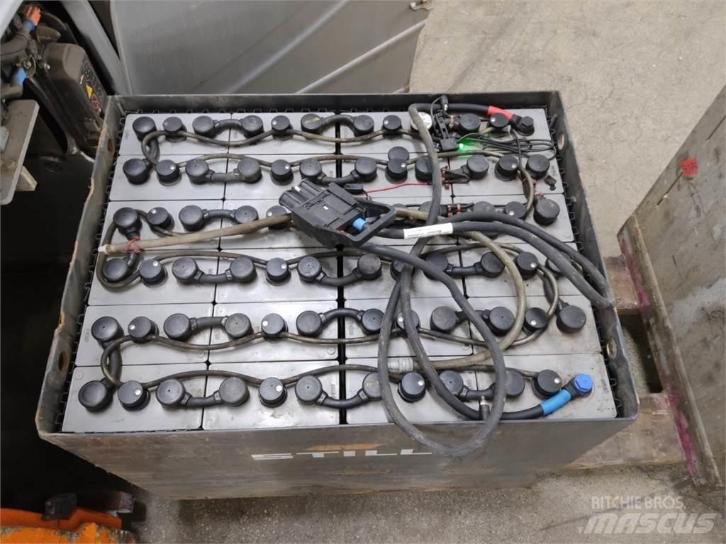 Still RX20-16 Elektriniai šakiniai krautuvai
