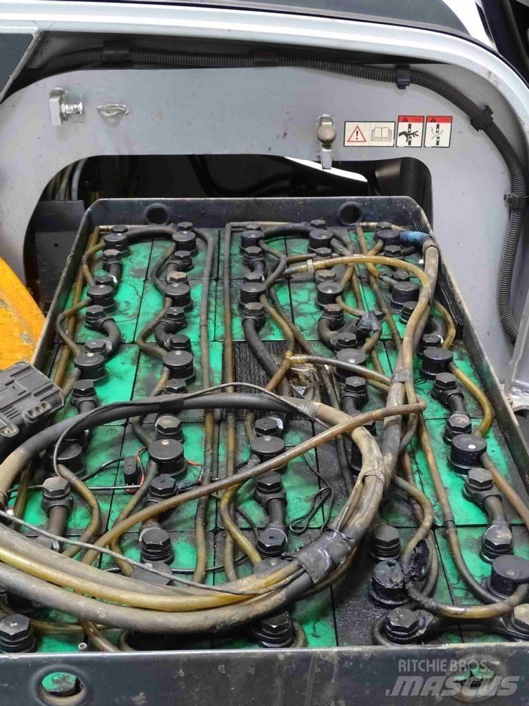 Still RX20-20 Elektriniai šakiniai krautuvai