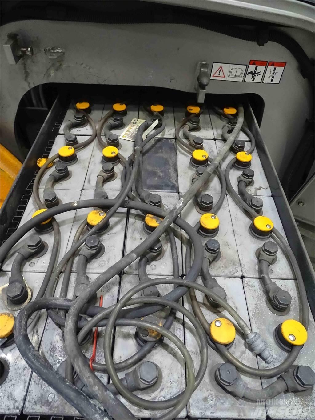 Still RX20-20 Elektriniai šakiniai krautuvai