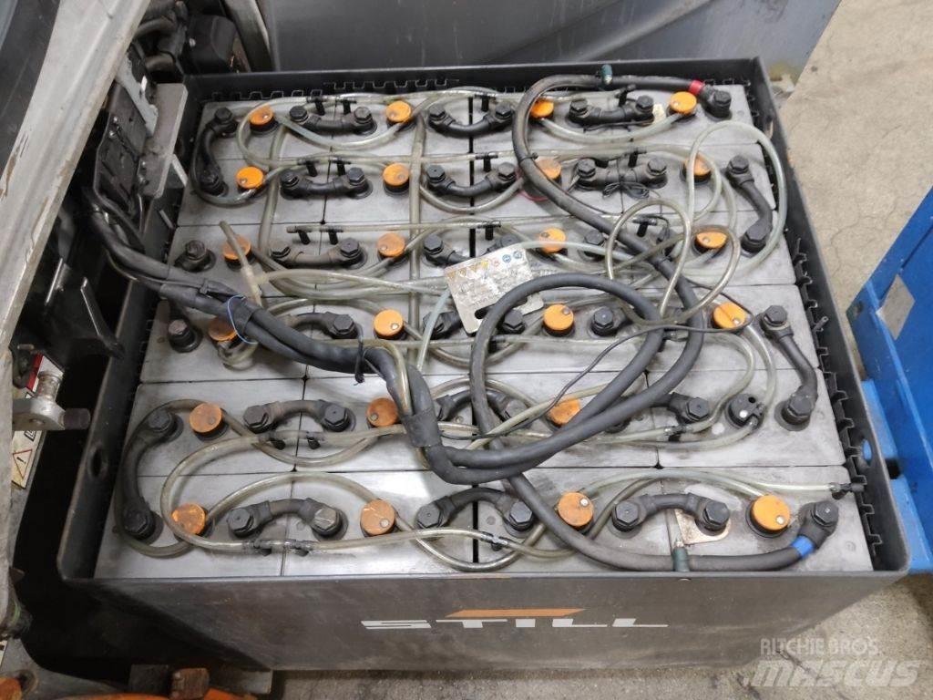 Still RX20-20L Elektriniai šakiniai krautuvai