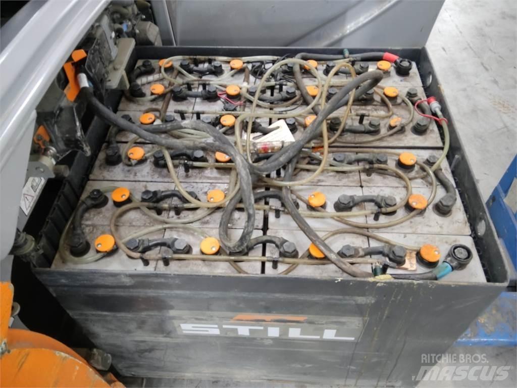Still RX20-20L Elektriniai šakiniai krautuvai