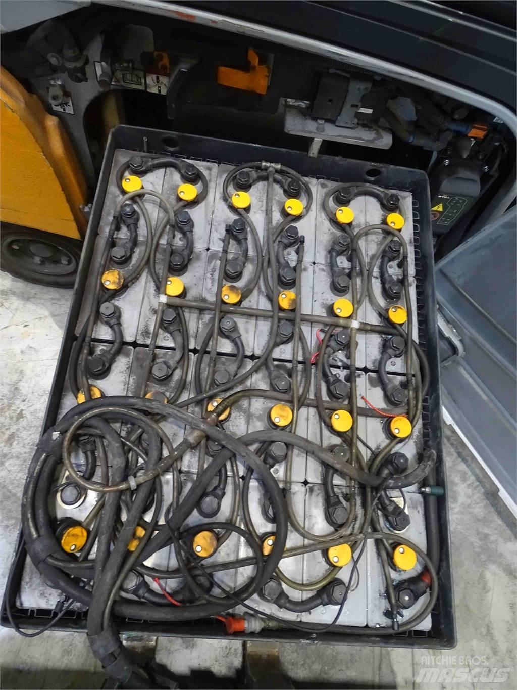 Still RX20-20P Elektriniai šakiniai krautuvai