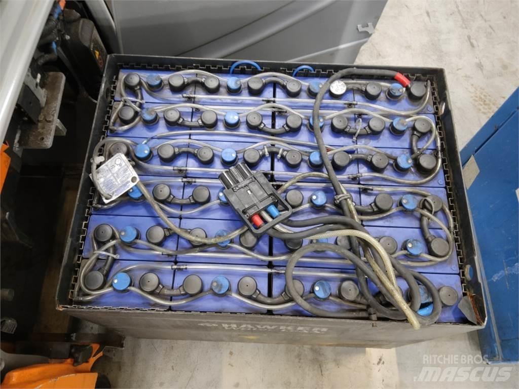 Still RX20-20P Elektriniai šakiniai krautuvai