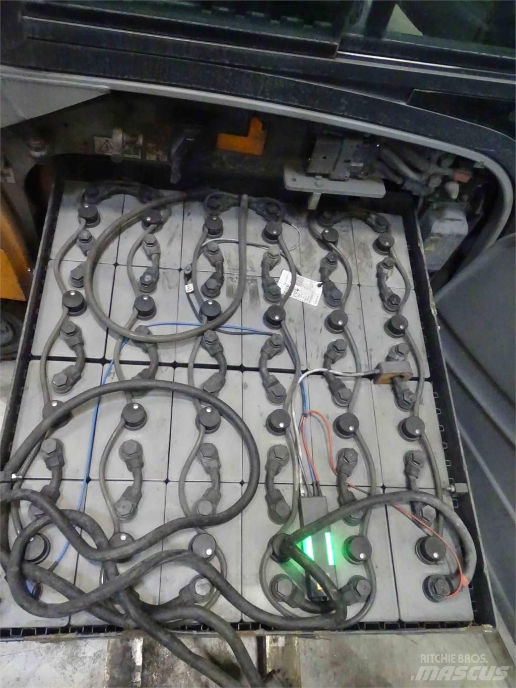 Still RX20-20PL Elektriniai šakiniai krautuvai