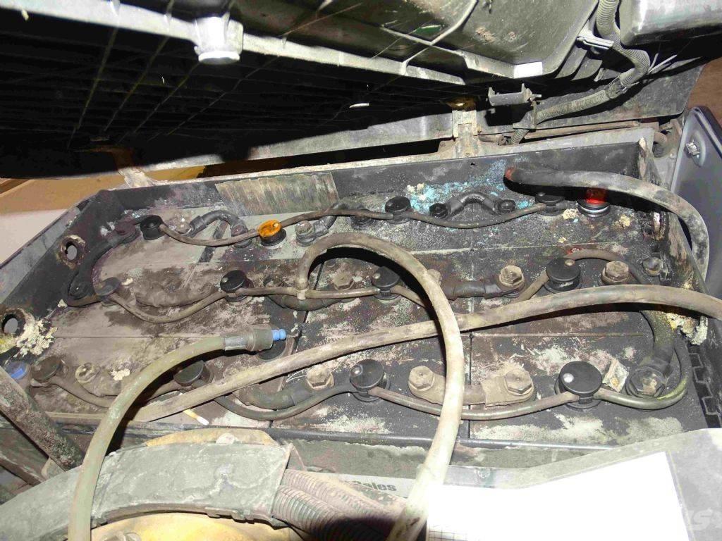 Still RX50-13 Elektriniai šakiniai krautuvai